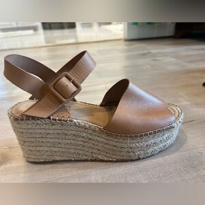 Antonio Melani Women’s Tan Espadrille Platform Sandals